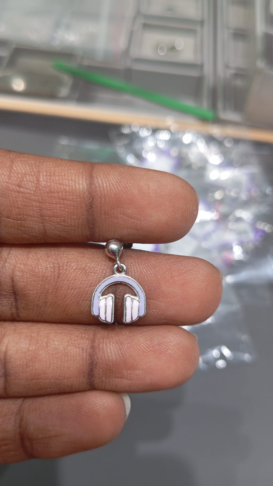 92.5 Sterling Silver Headphone Stud Earrings