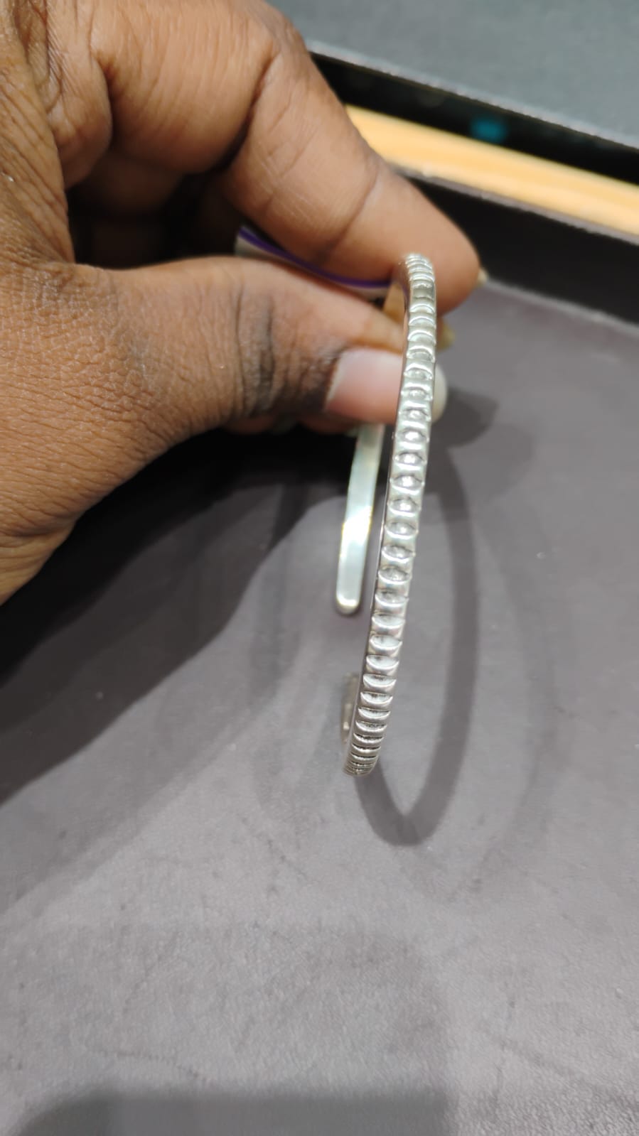 Textured Beaded Edge Silver Kada