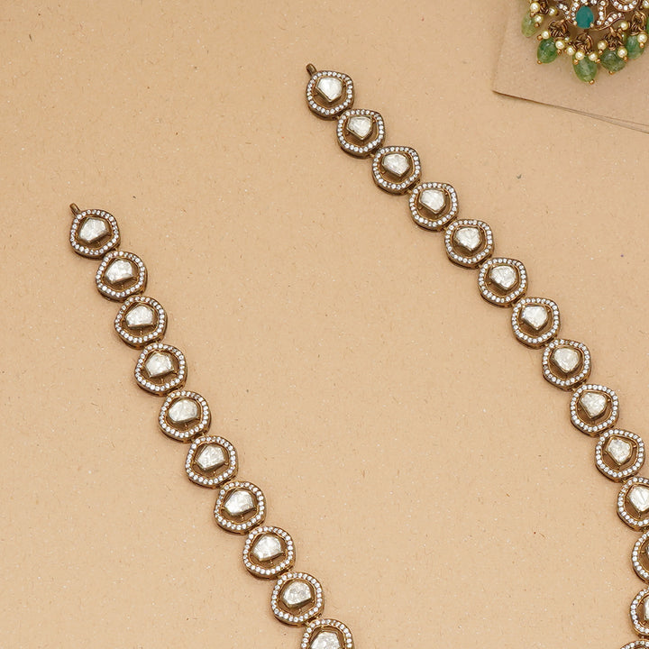 Ethnic temple haram in Victorian style