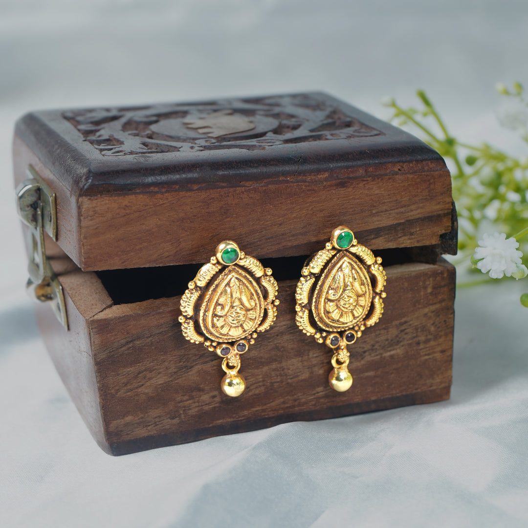 Floral nagas