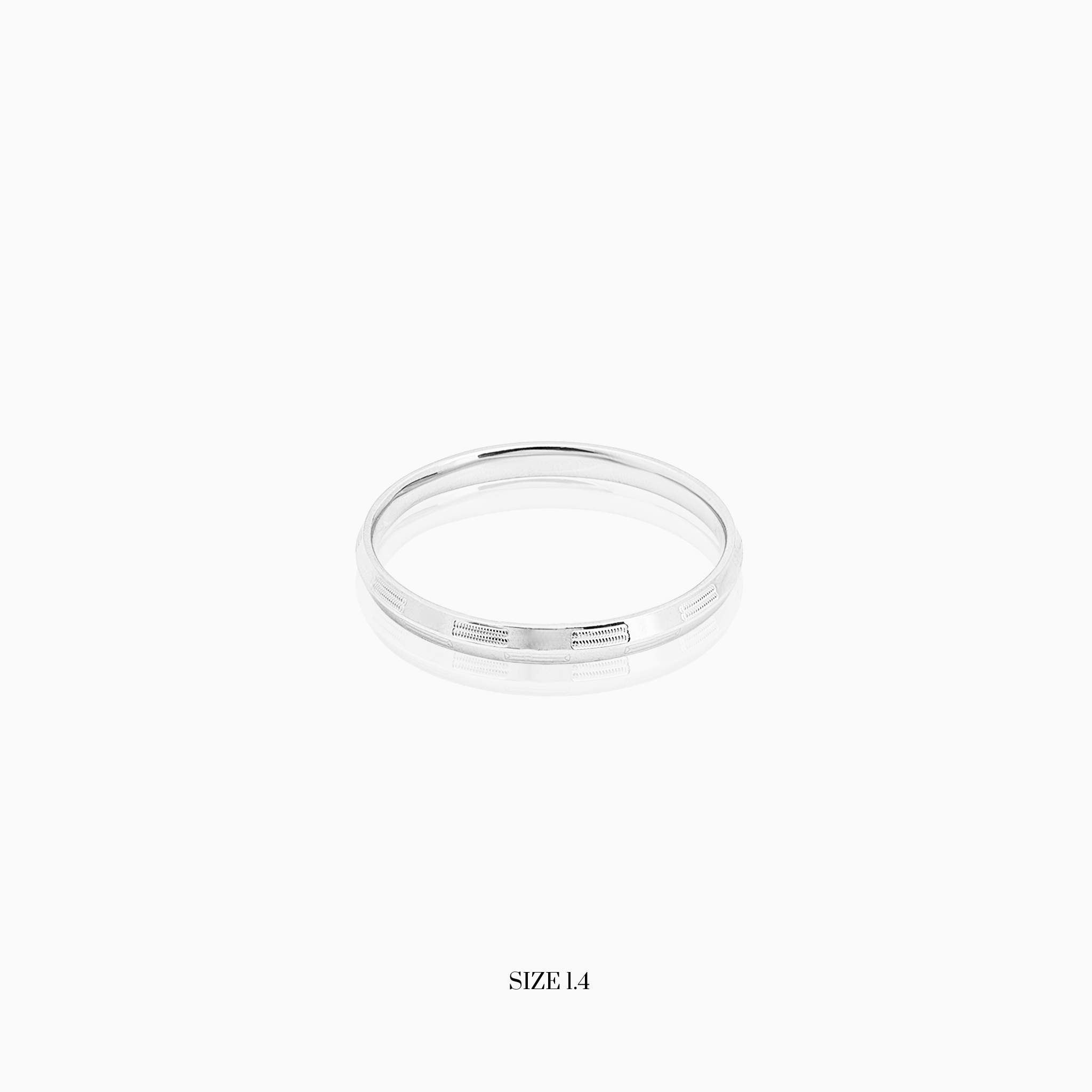 Sleek Striped Silver Kada