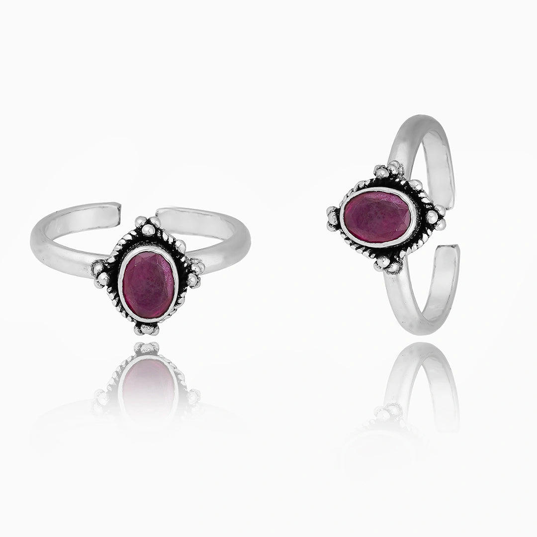 925 Sterling Silver Oval Ruby Toe Ring Ishna