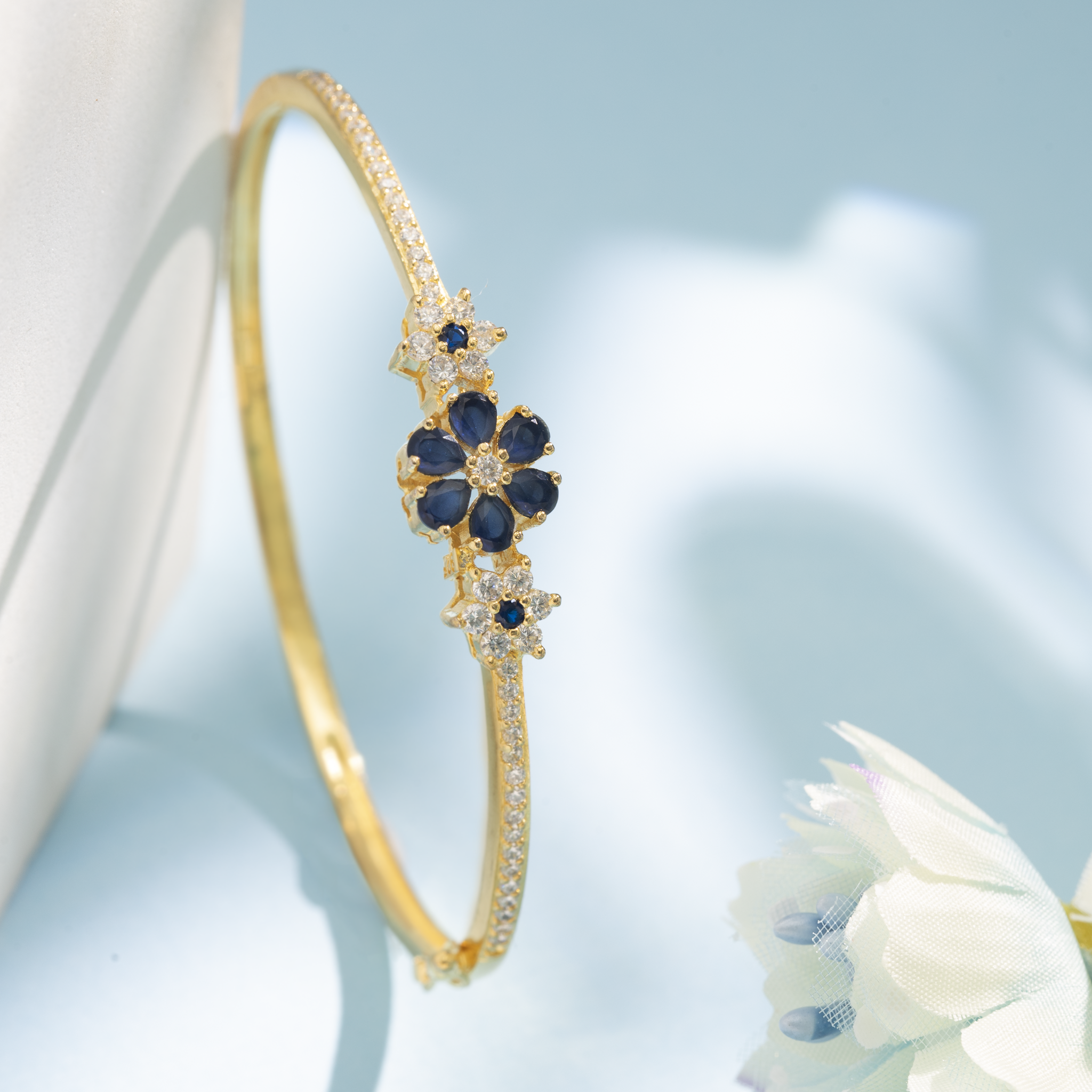 925 silver bracelet with blue floral stones