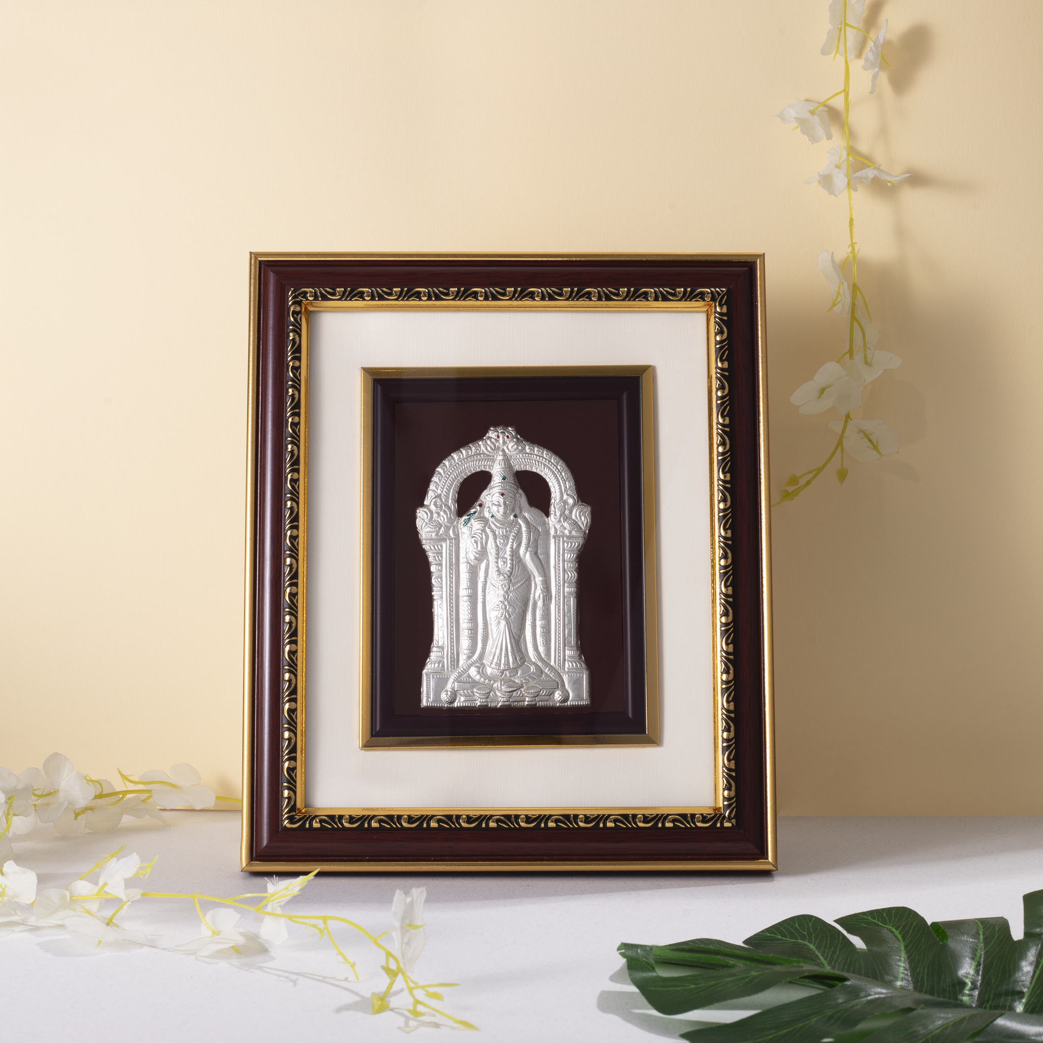 999 silver Meenakshi photo frame