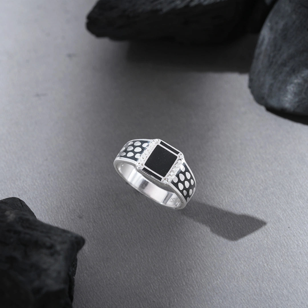 Black Silver Signet Ring Ishna