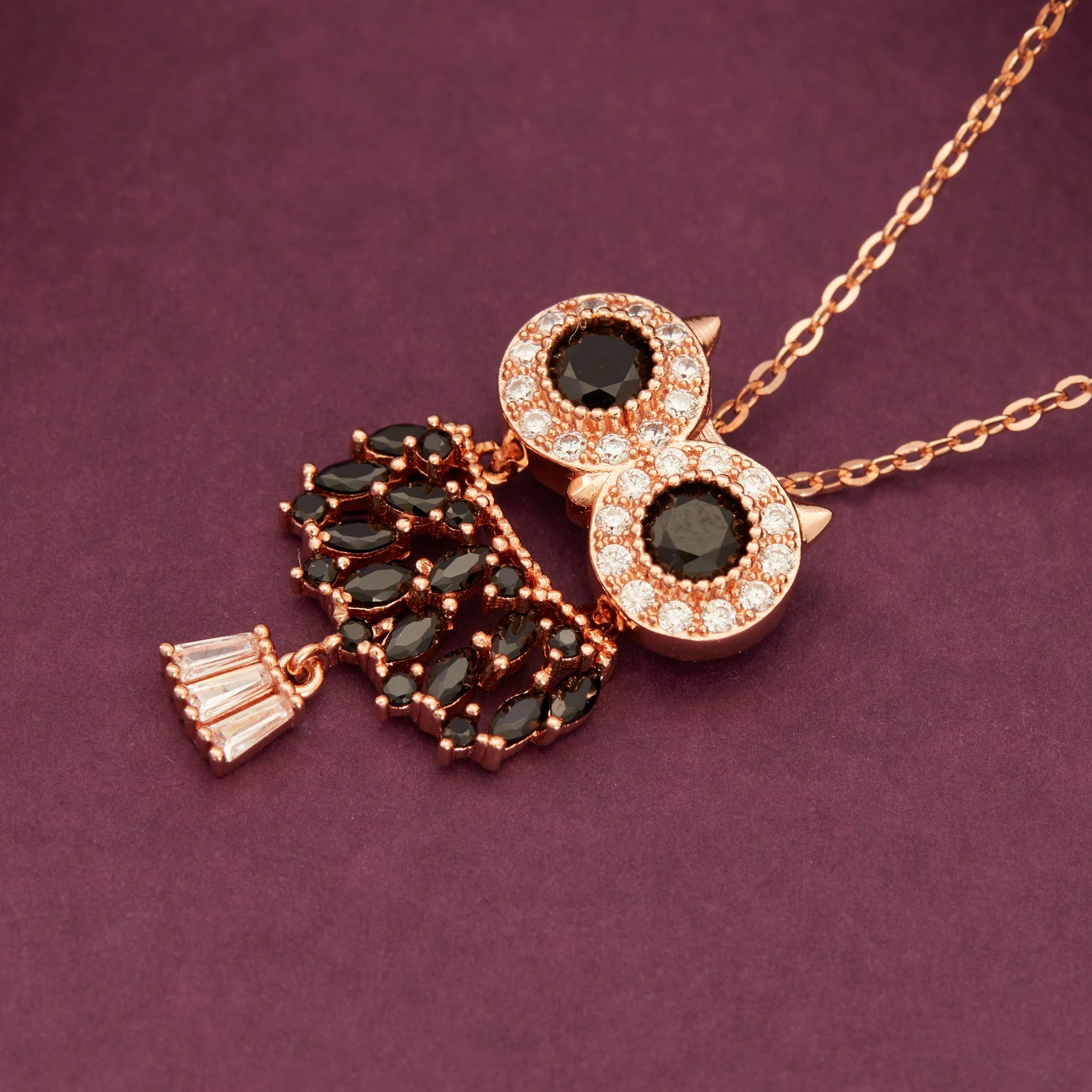 Black Stone Owl Pendant Chain Ishna