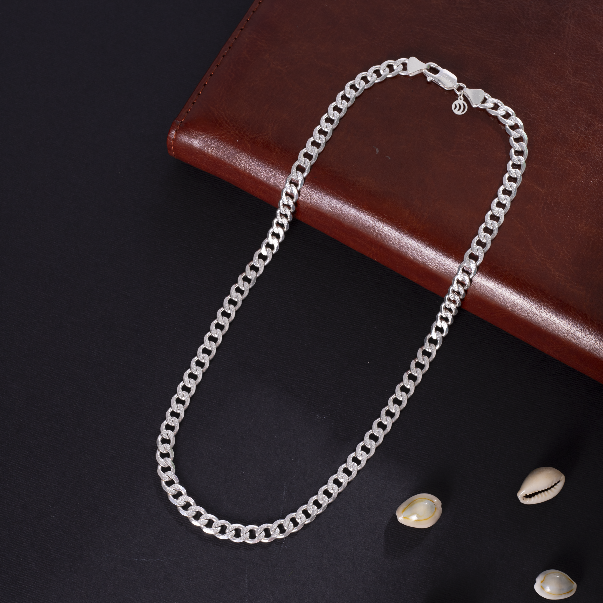 Bold Cuban silver chain