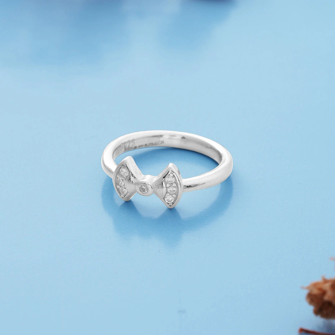 Bowknot Ring in 925 Sterling Silver Ishna