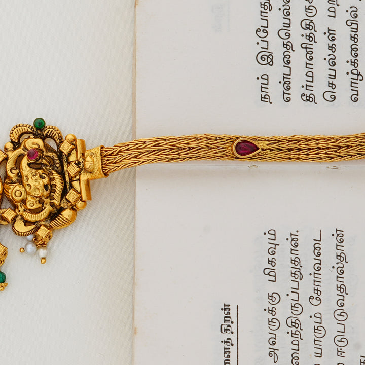 Bridal Temple Jewellery Choker with Green Pearl Drops

