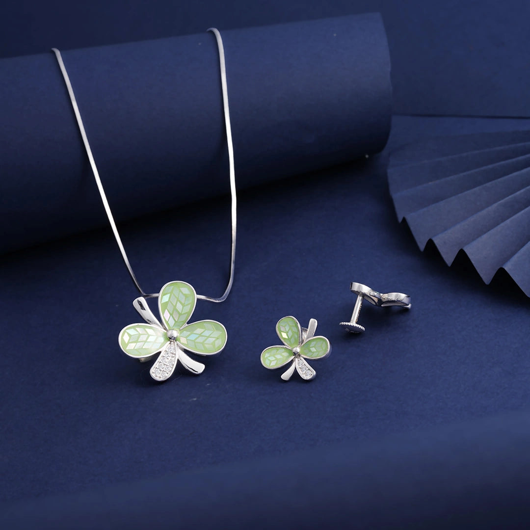 Clover Leaf Pendant Chain & Earrings in Sterling Silver Ishna