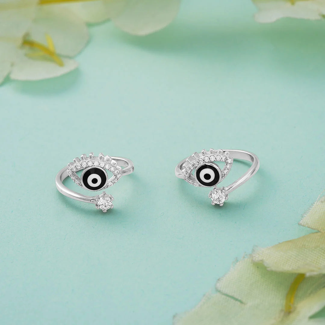 Crystal guardian eye silver adjustable toe ring.