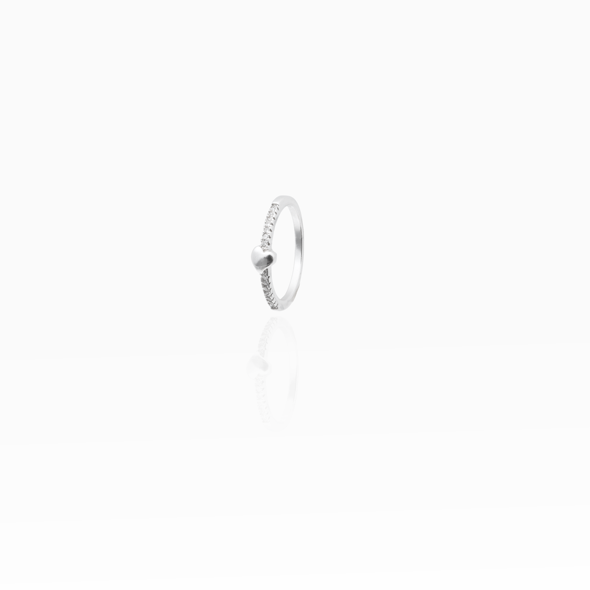 Cubic zirconia heart silver ring daily wear