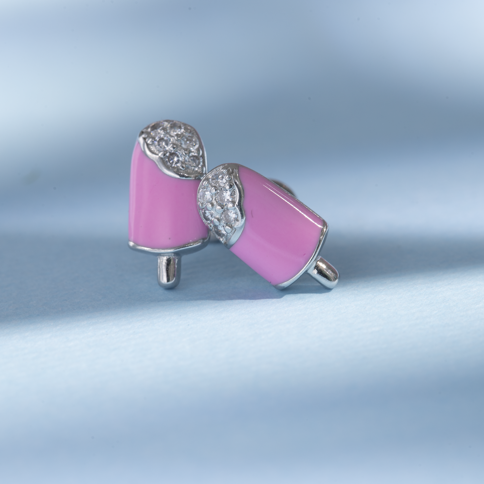 Cute ice bar stud earrings in silver