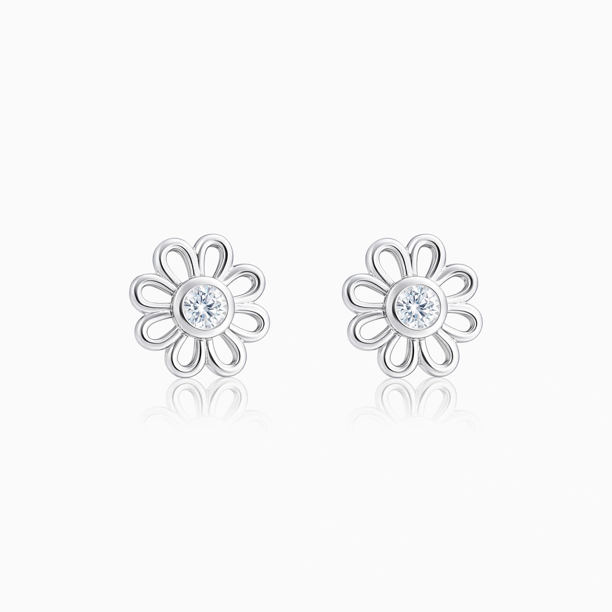 Daisy Flower Stud Earrings Ishna
