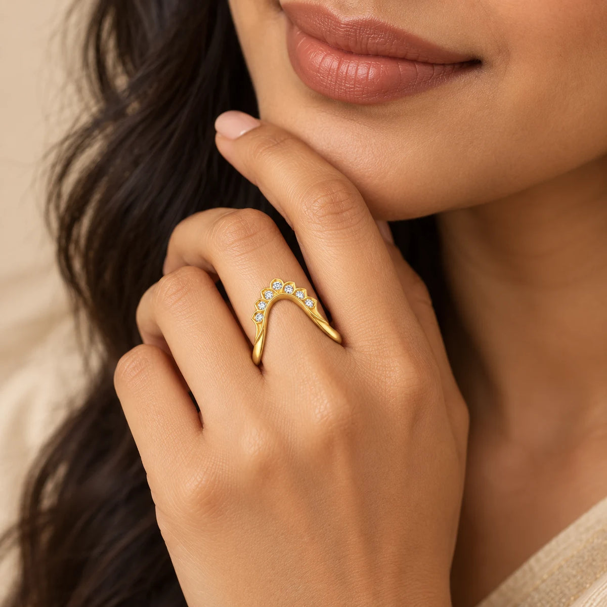 Elegant gold ring for women