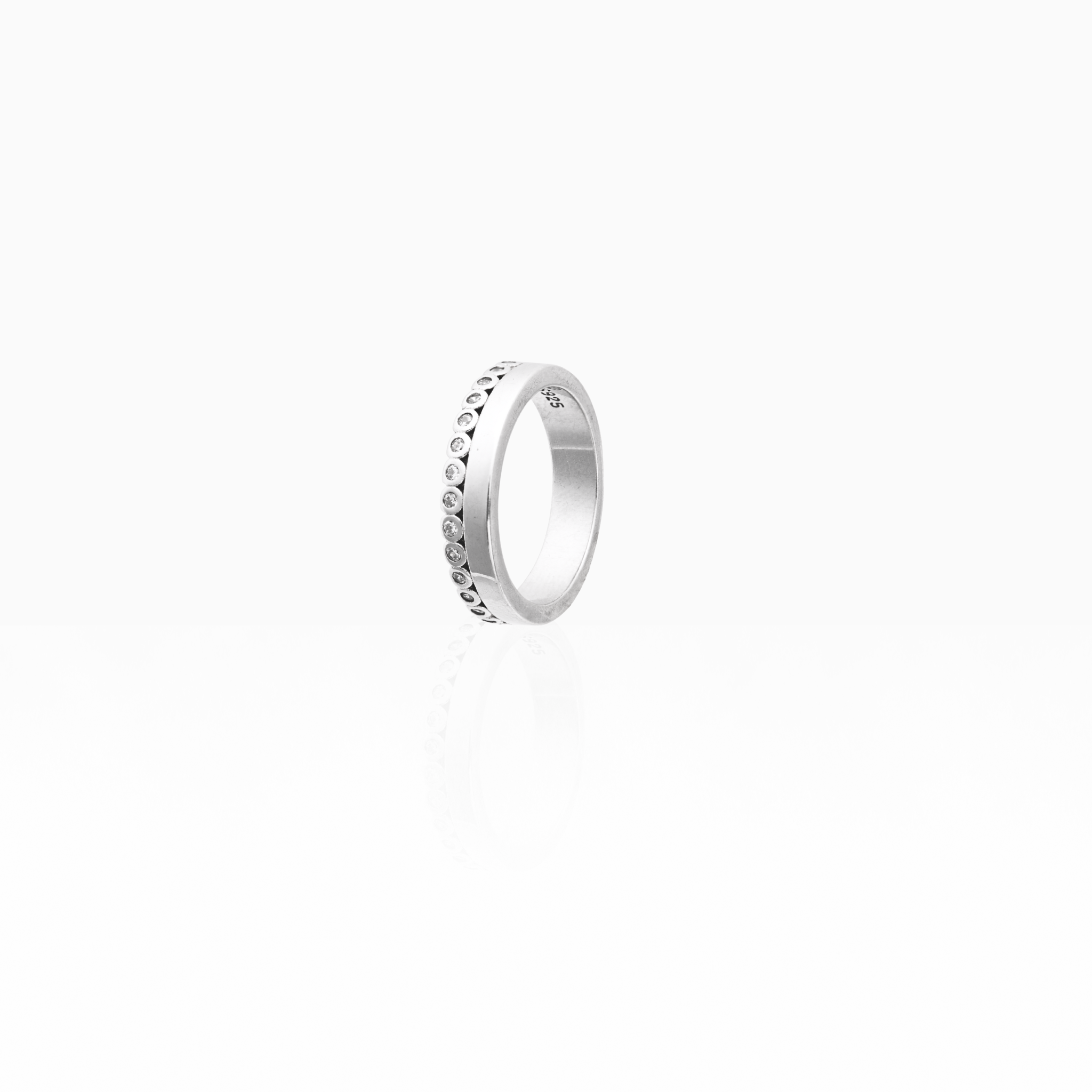Elegant silver eternity ring for women