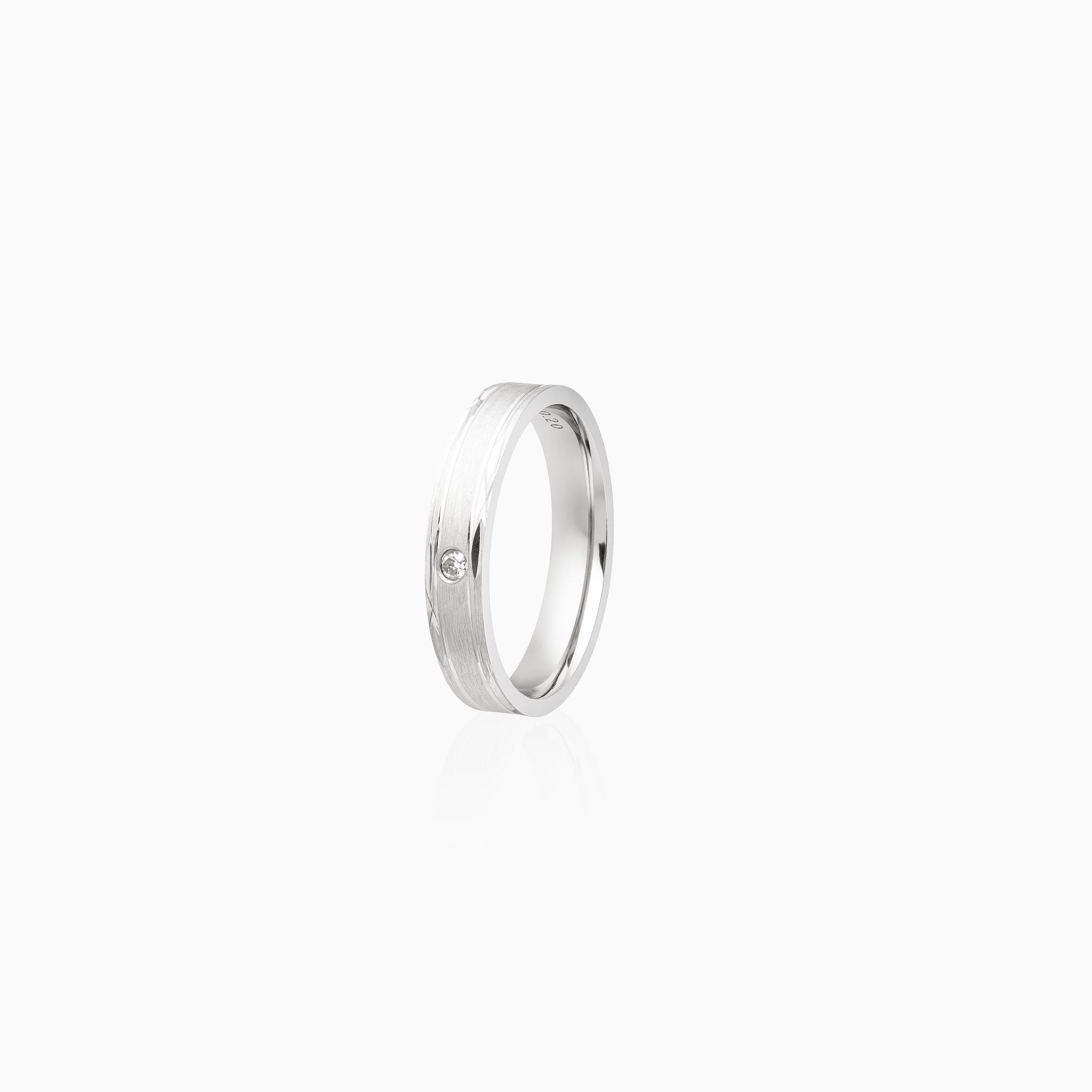 Elegant silver ring for daily wear