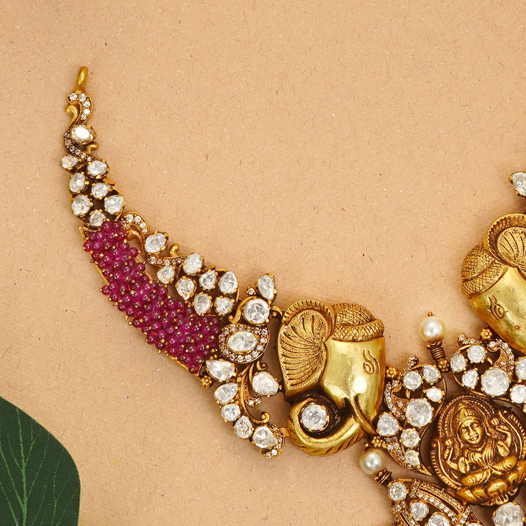 Elephant design moissanite necklace