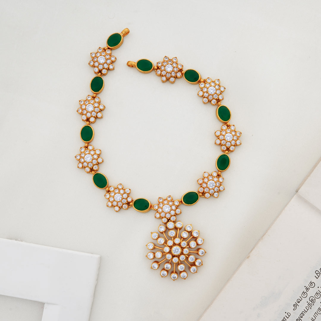 Emerald and white stone floral necklace with short chain design