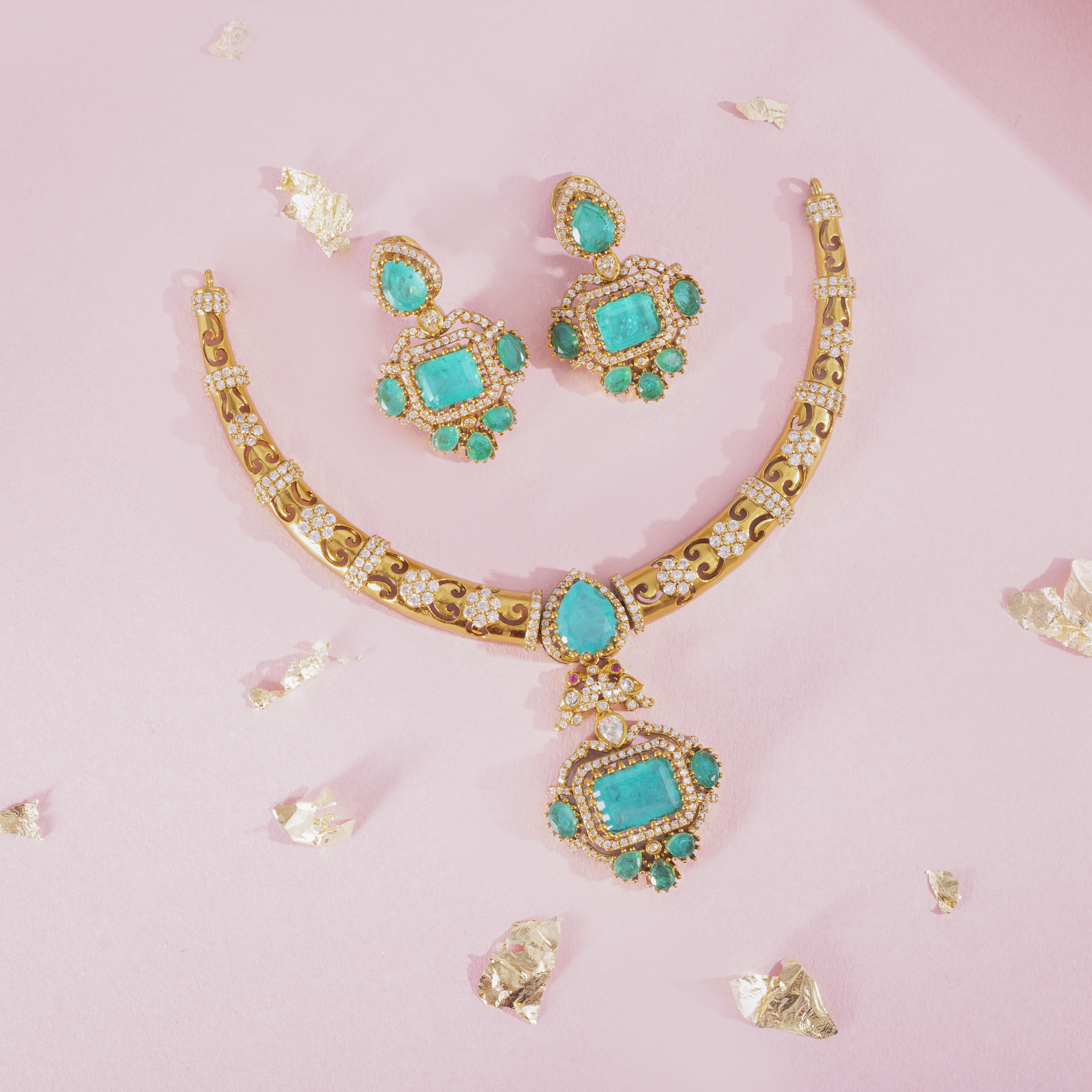 Emerald green stone necklace set