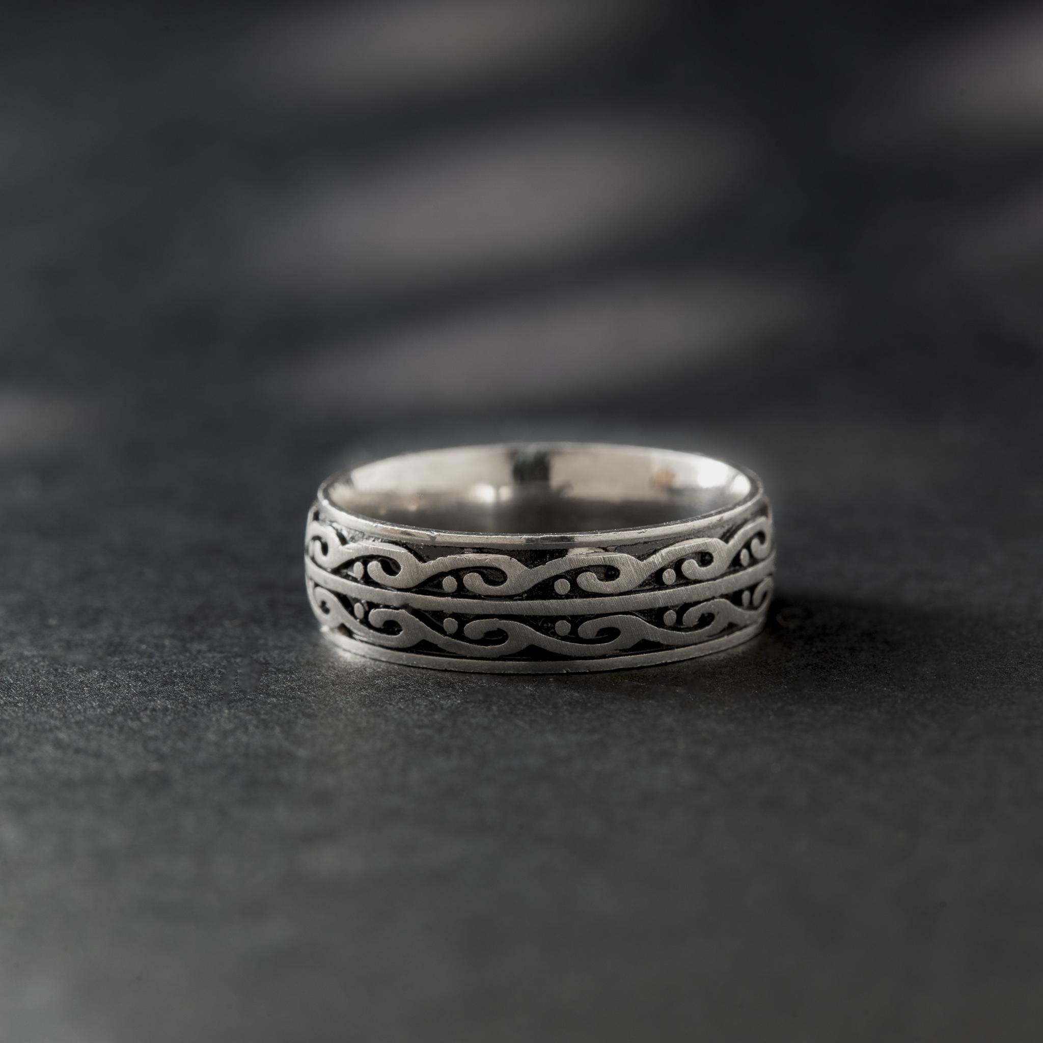 Ethnic design silver ring