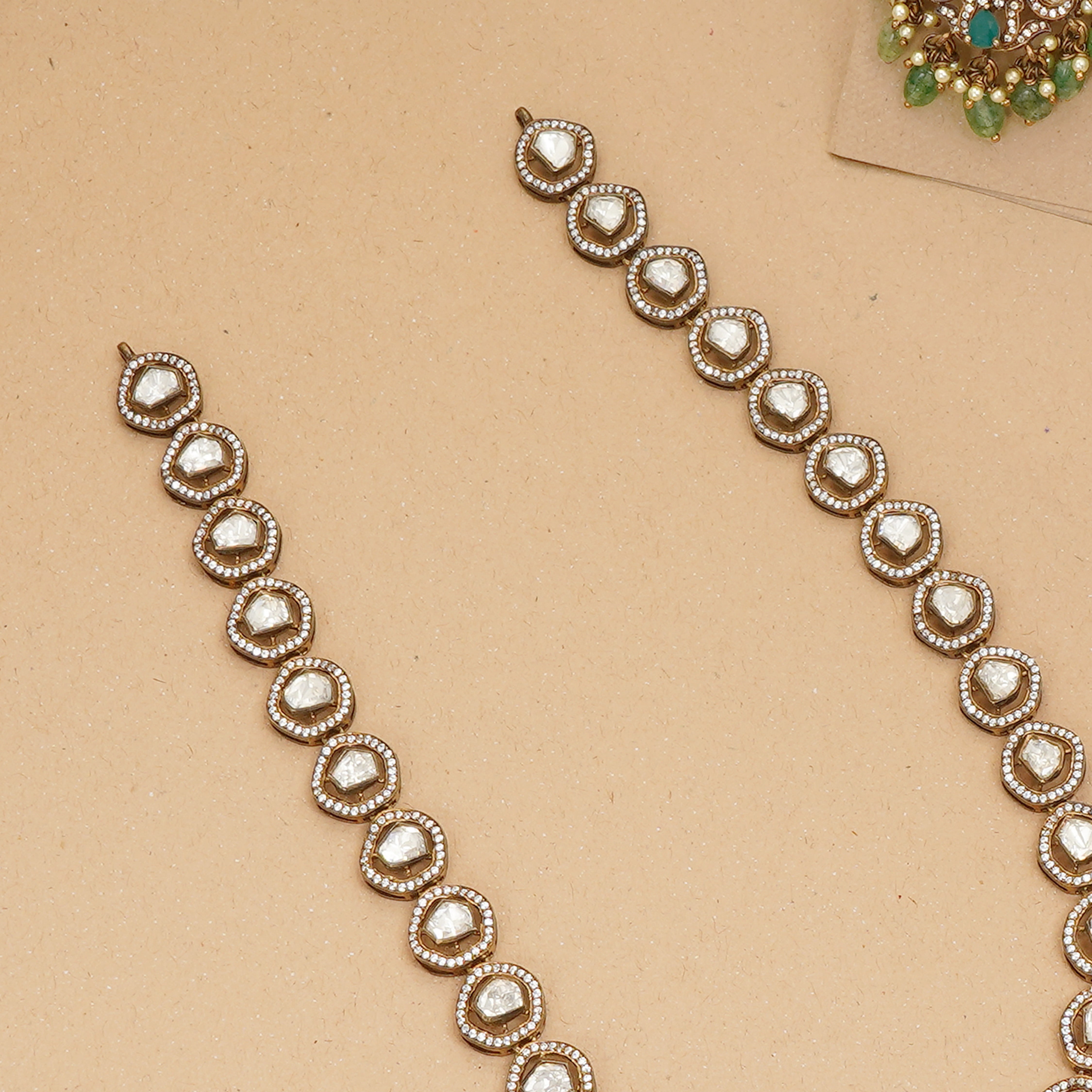 Ethnic temple haram in Victorian style