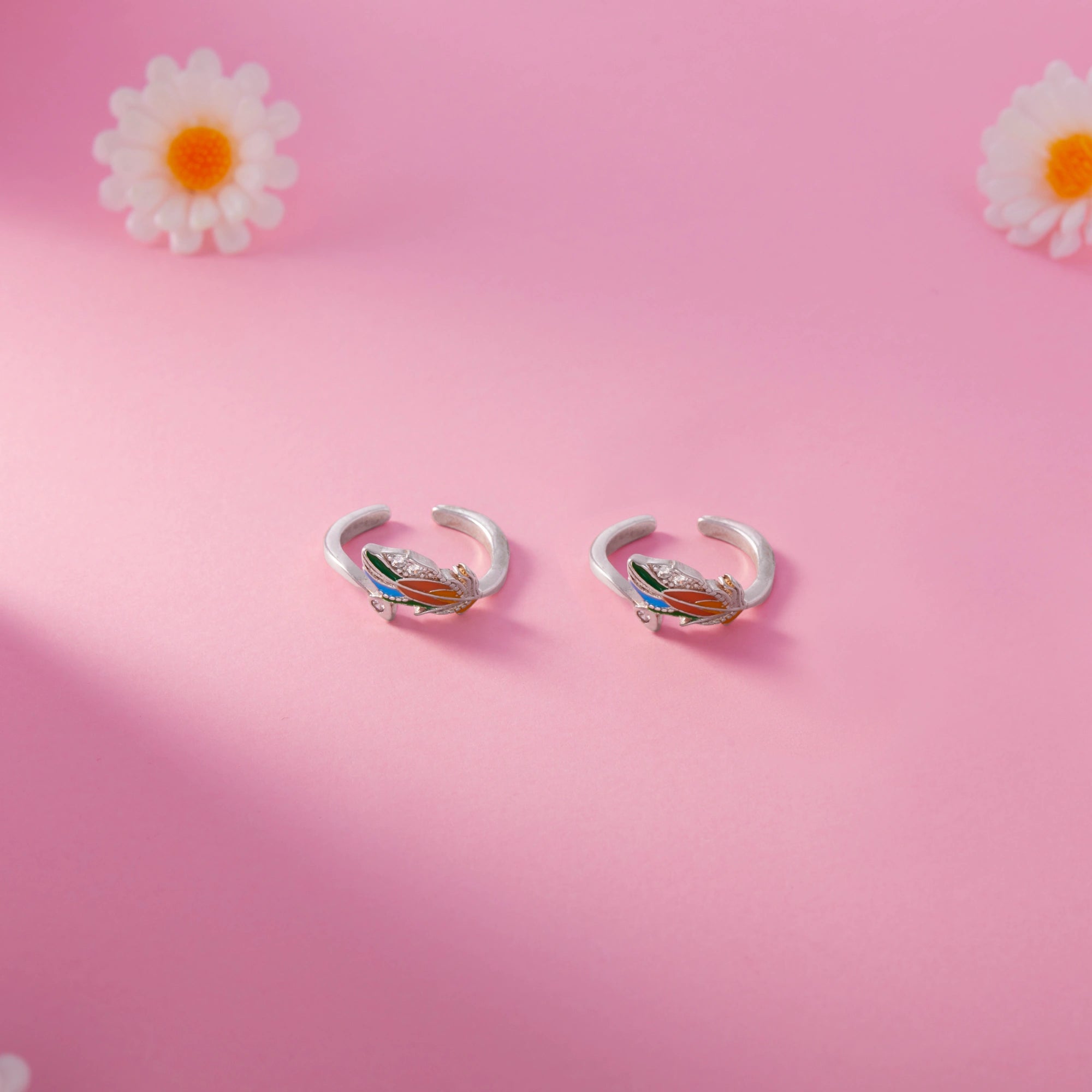 Feather Wrap Motif Toe Ring Ishna