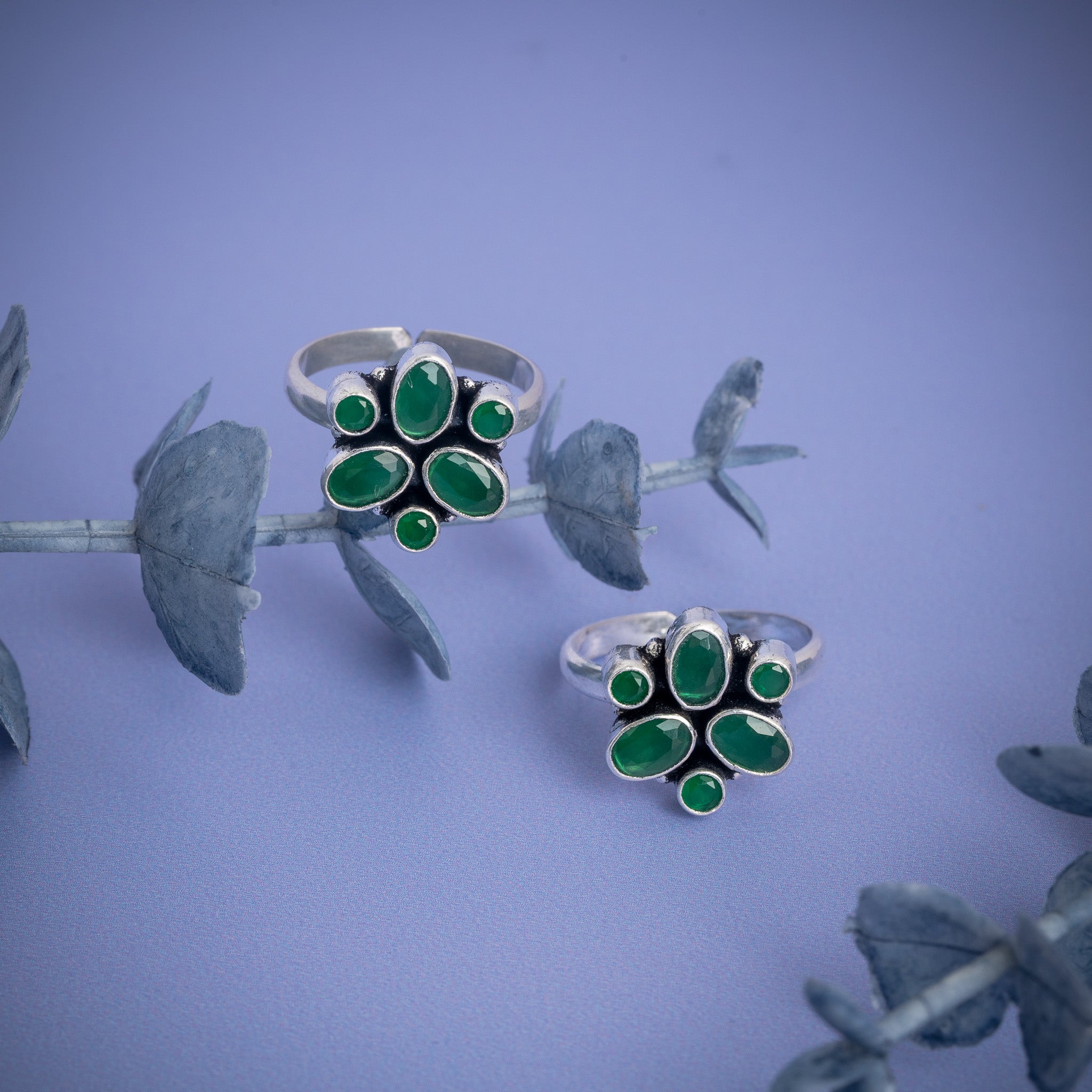 Floral design silver toe rings