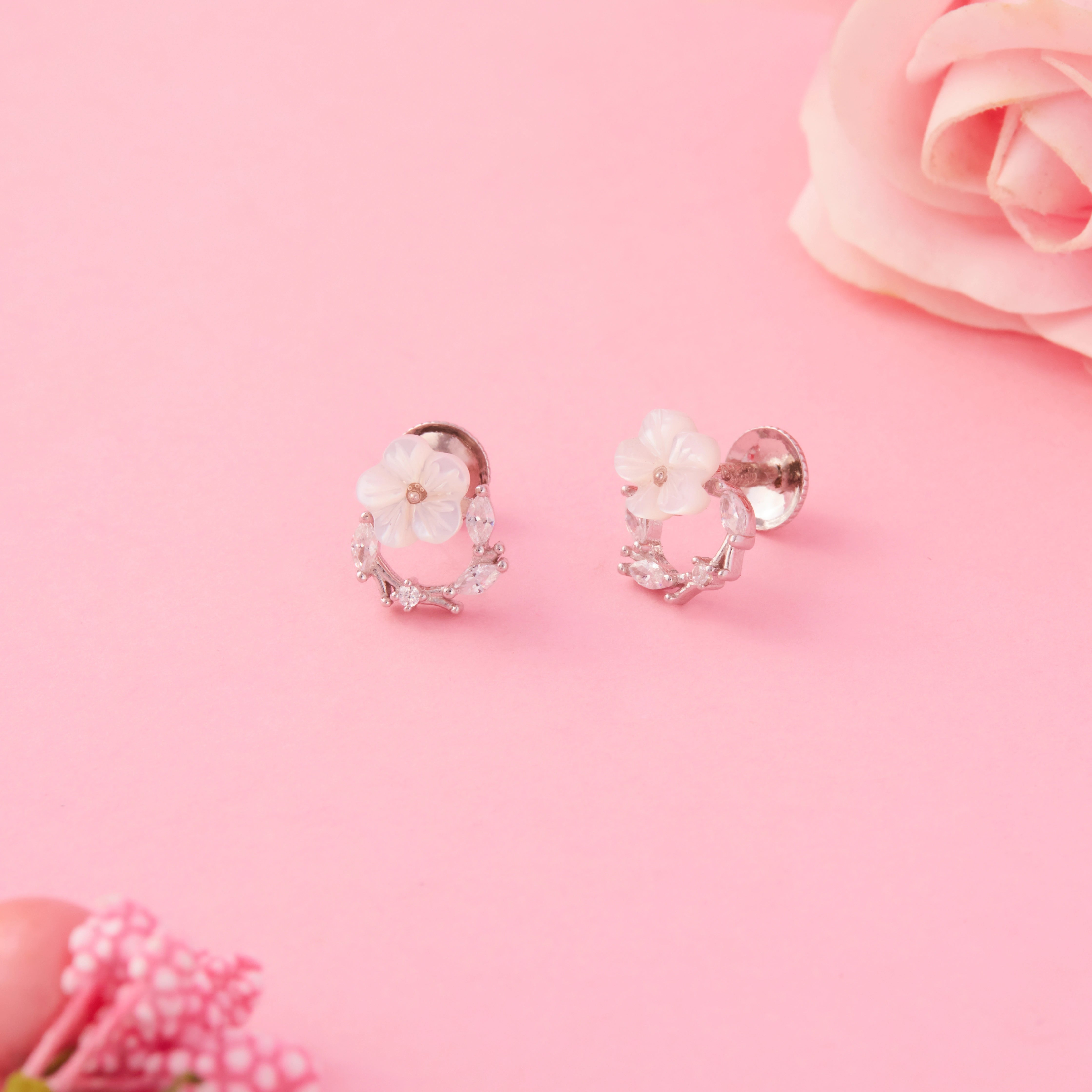 Flower Hoop Stud Ishna