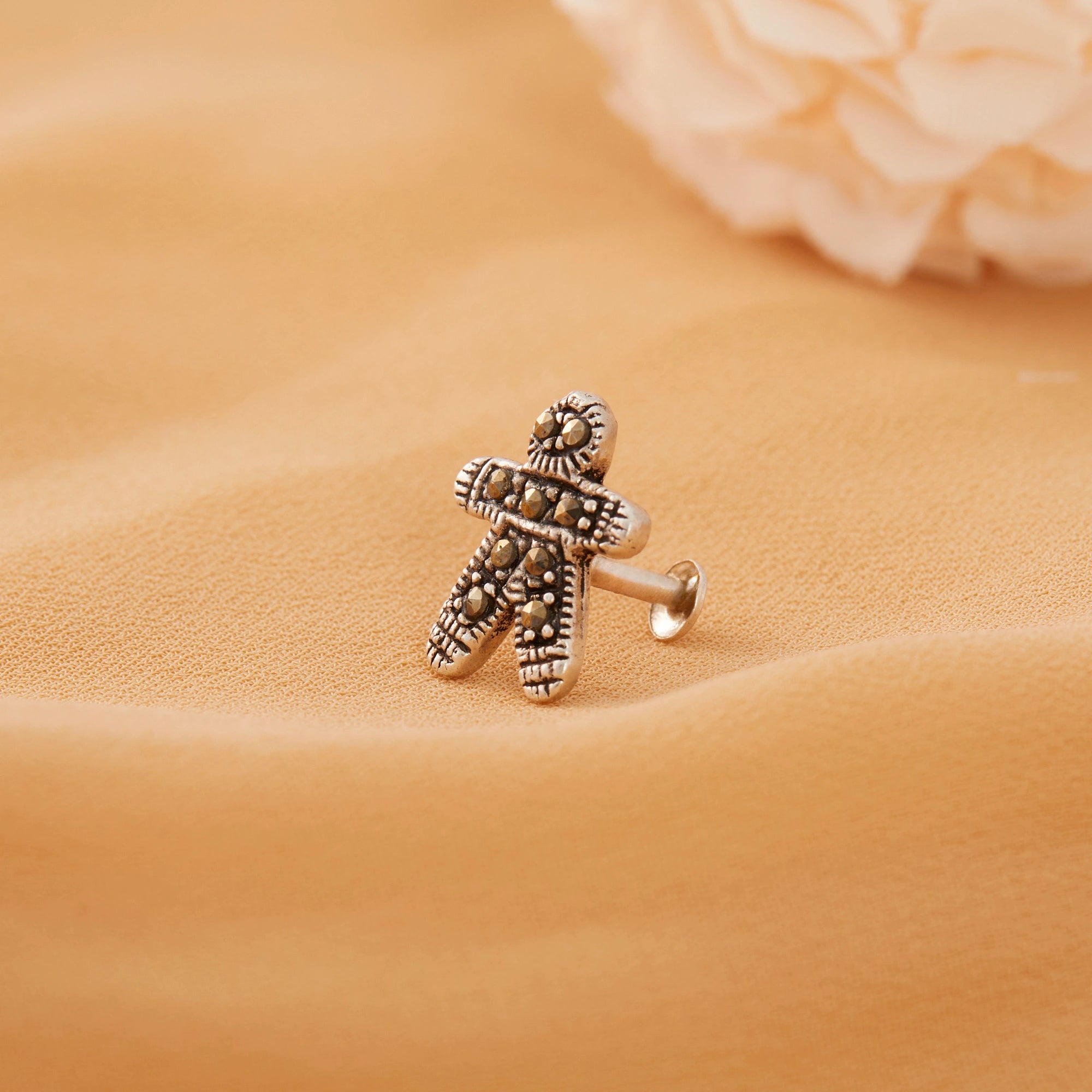Gingerbread Man Motif Nose Pin Ishna