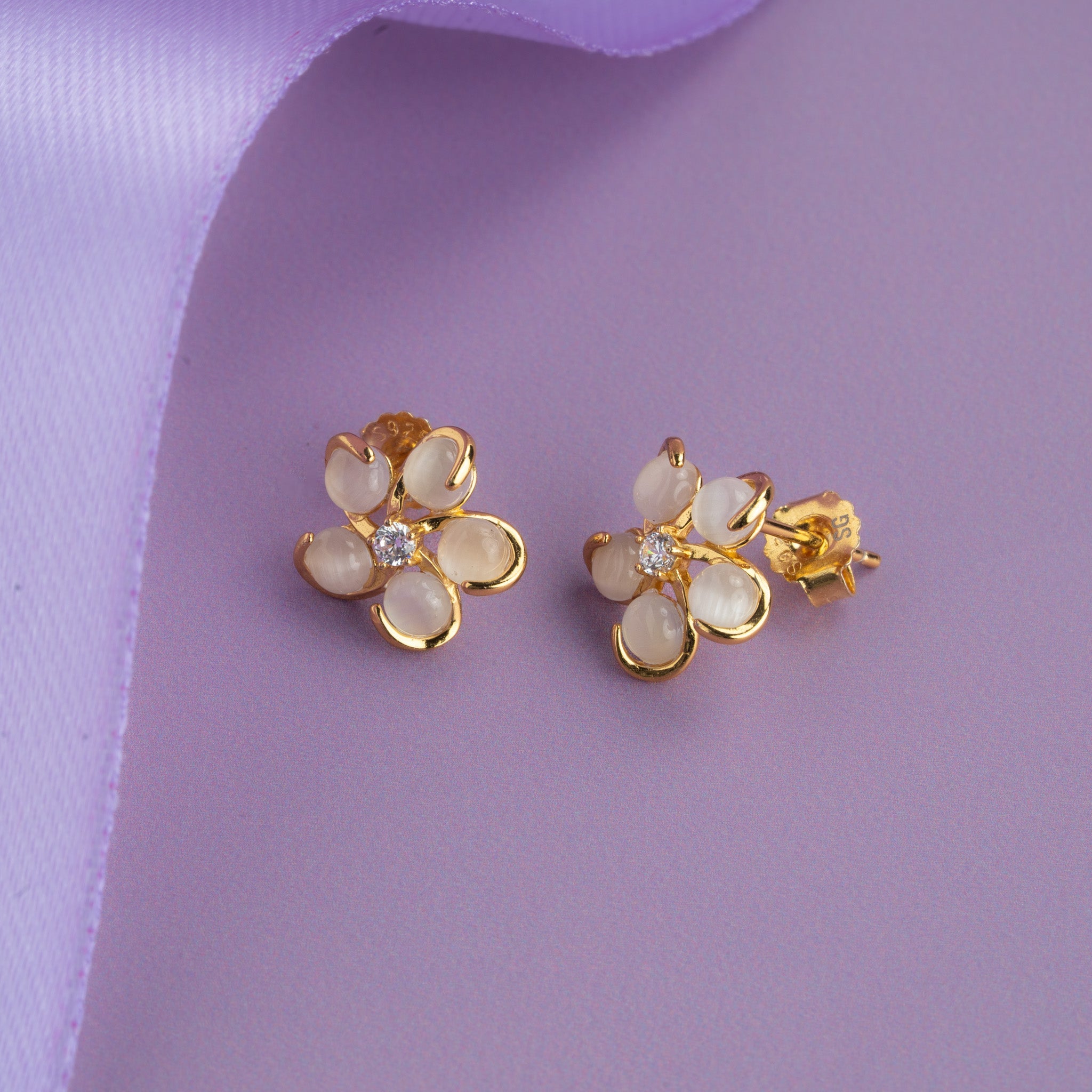 Gold-plated silver floral stud earrings