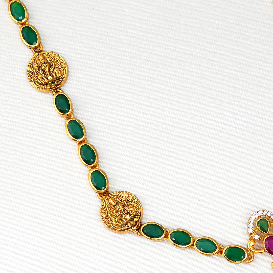 Gold-plated silver necklace with emerald stones and Lakshmi pendant b