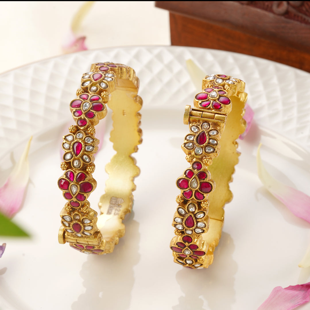 Gold plated Kundan stone floral design bridal bangles