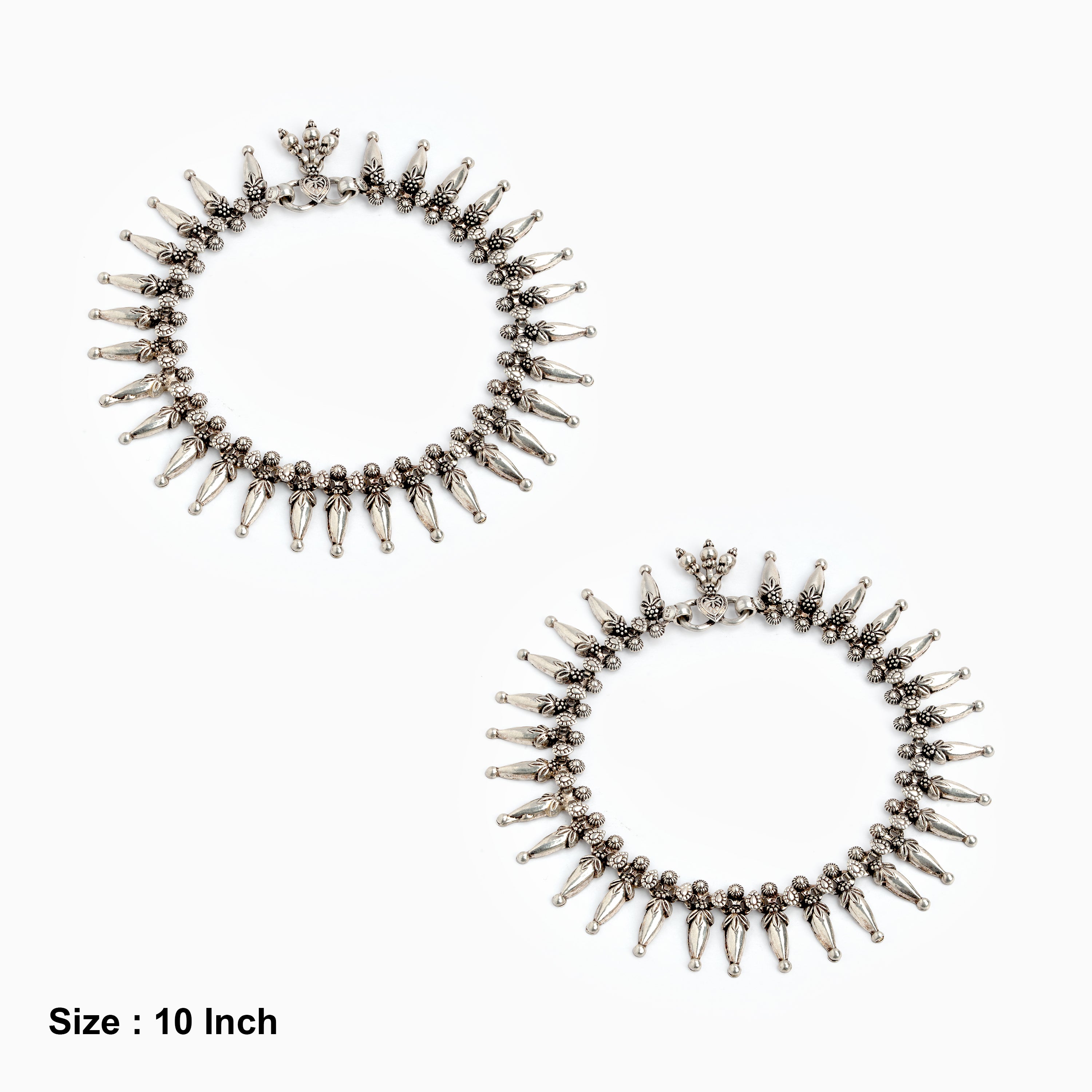 Handcrafted Anklets in Oxidized Silver Ishna