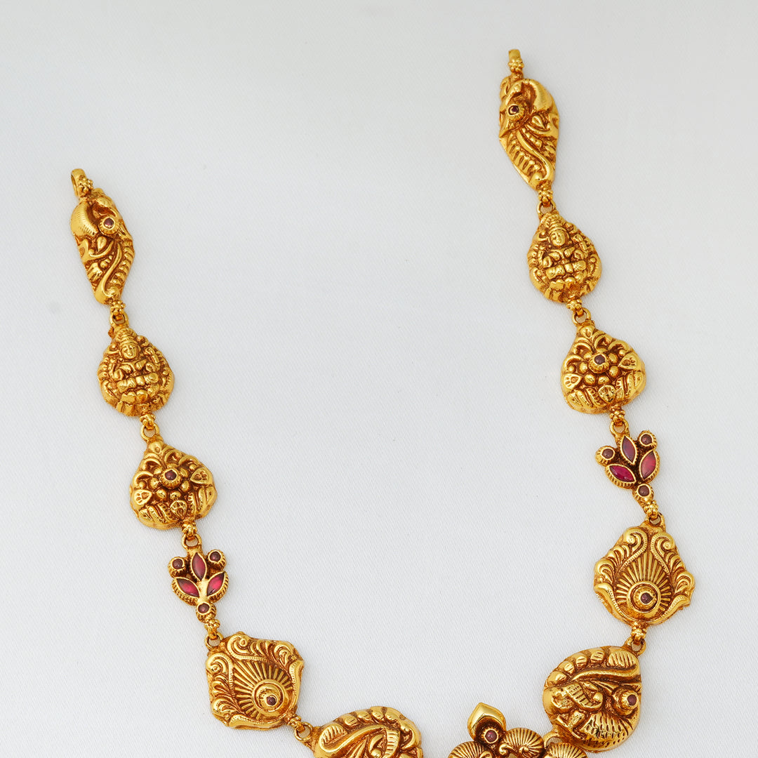 Handcrafted temple jewellery with goddess Lakshmi centrepiece