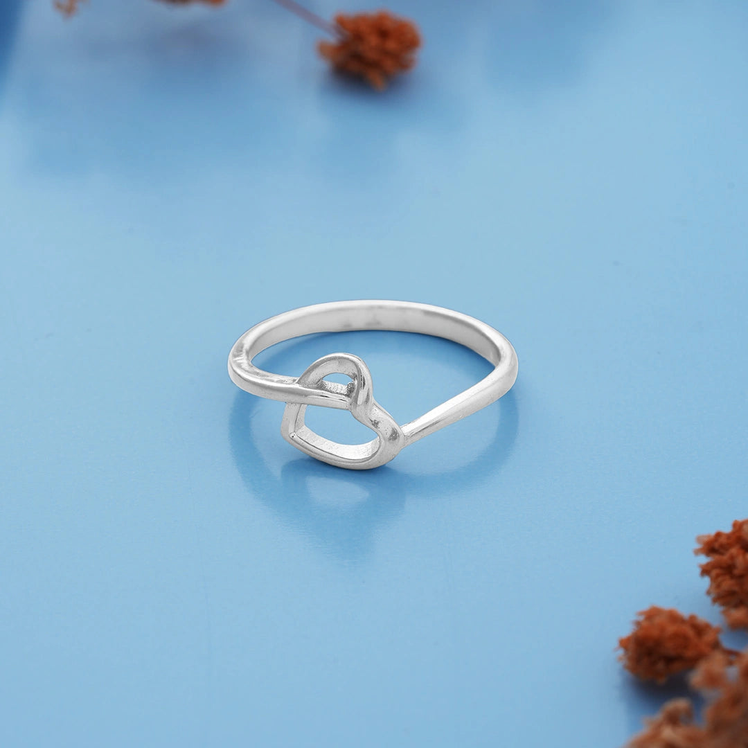 Heart Knot Motif Ring in Ishna