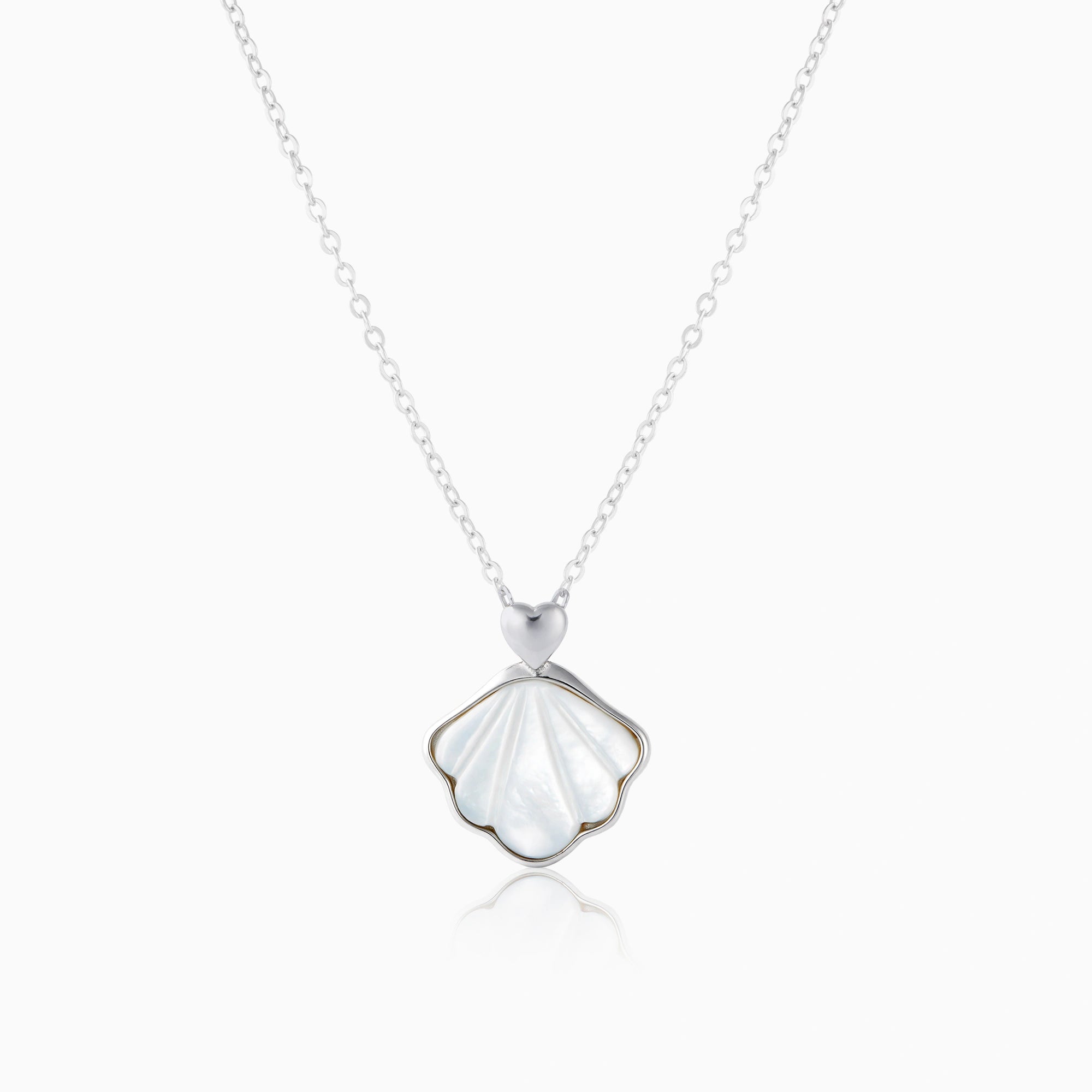 Heart Shell Motif Chain Ishna