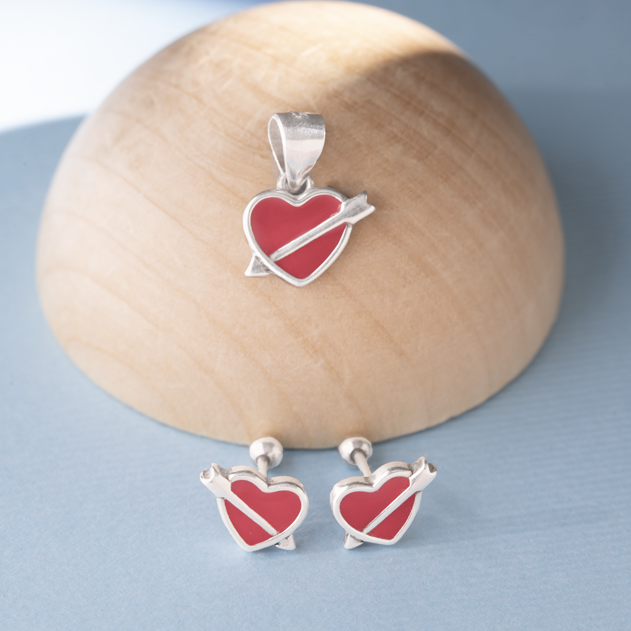 Heart arrow silver pendant and earrings set