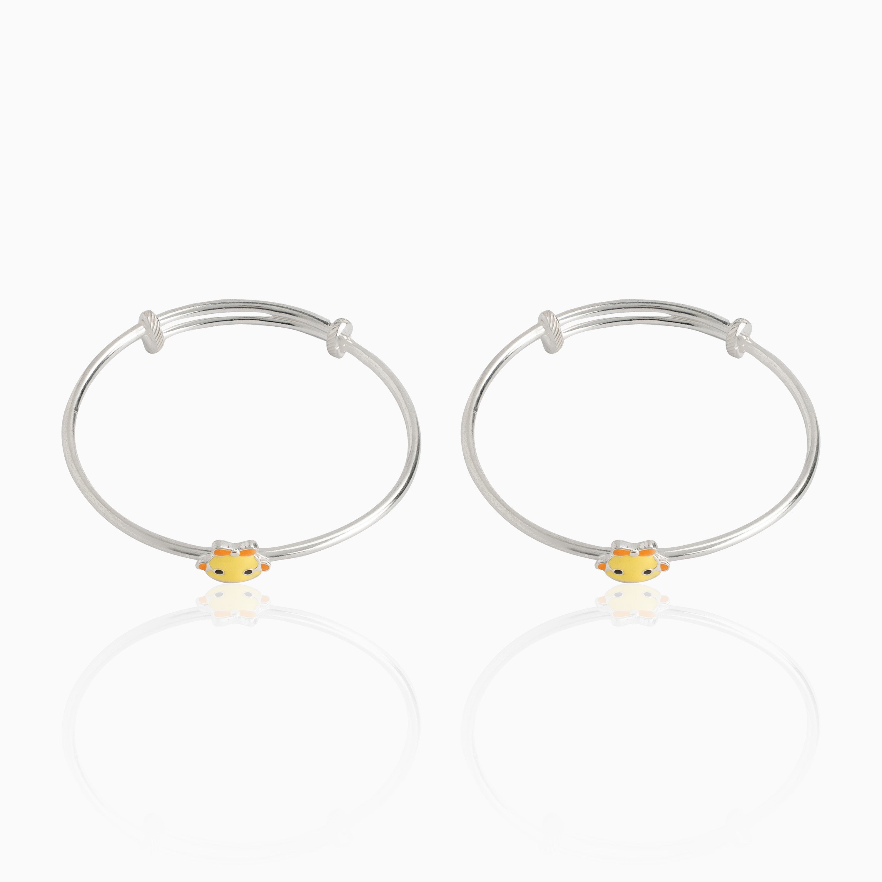 Kids silver bangle with cartoon chick charm