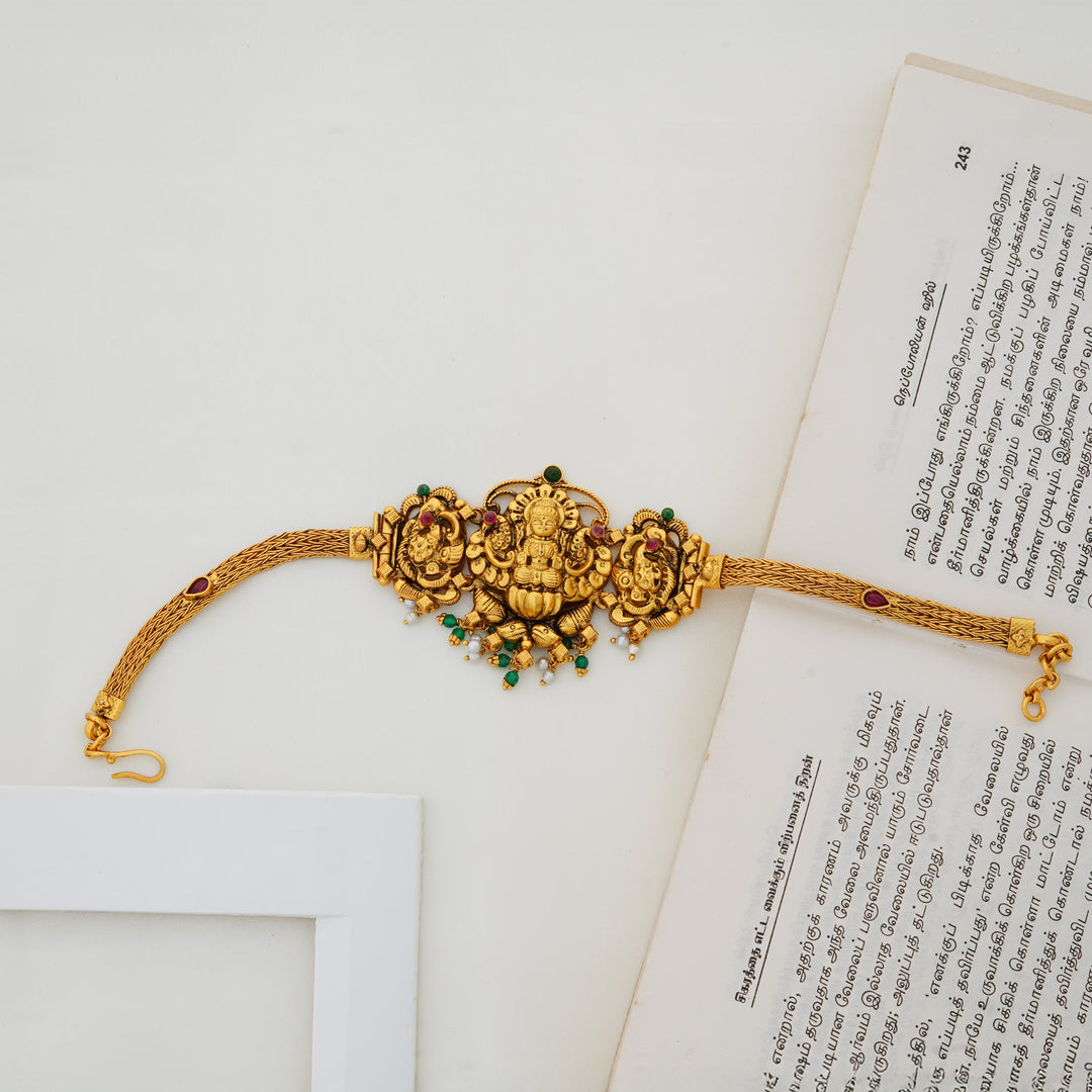 Lakshmi Choker Necklace in Antique Gold Finish – Ishna