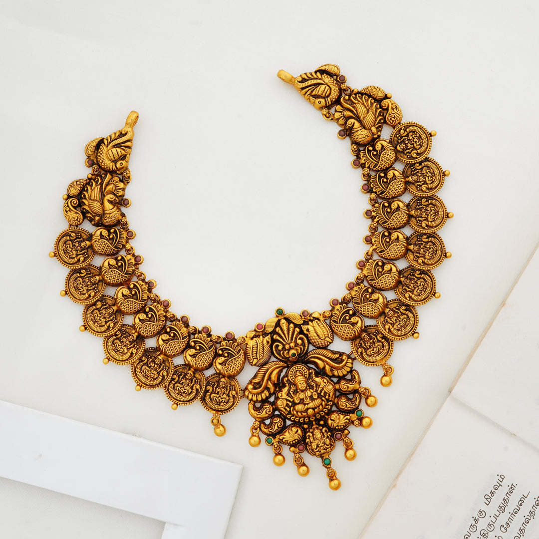 Lakshmi Kasu Necklace with Antique Finish – Ishna Jewellery

