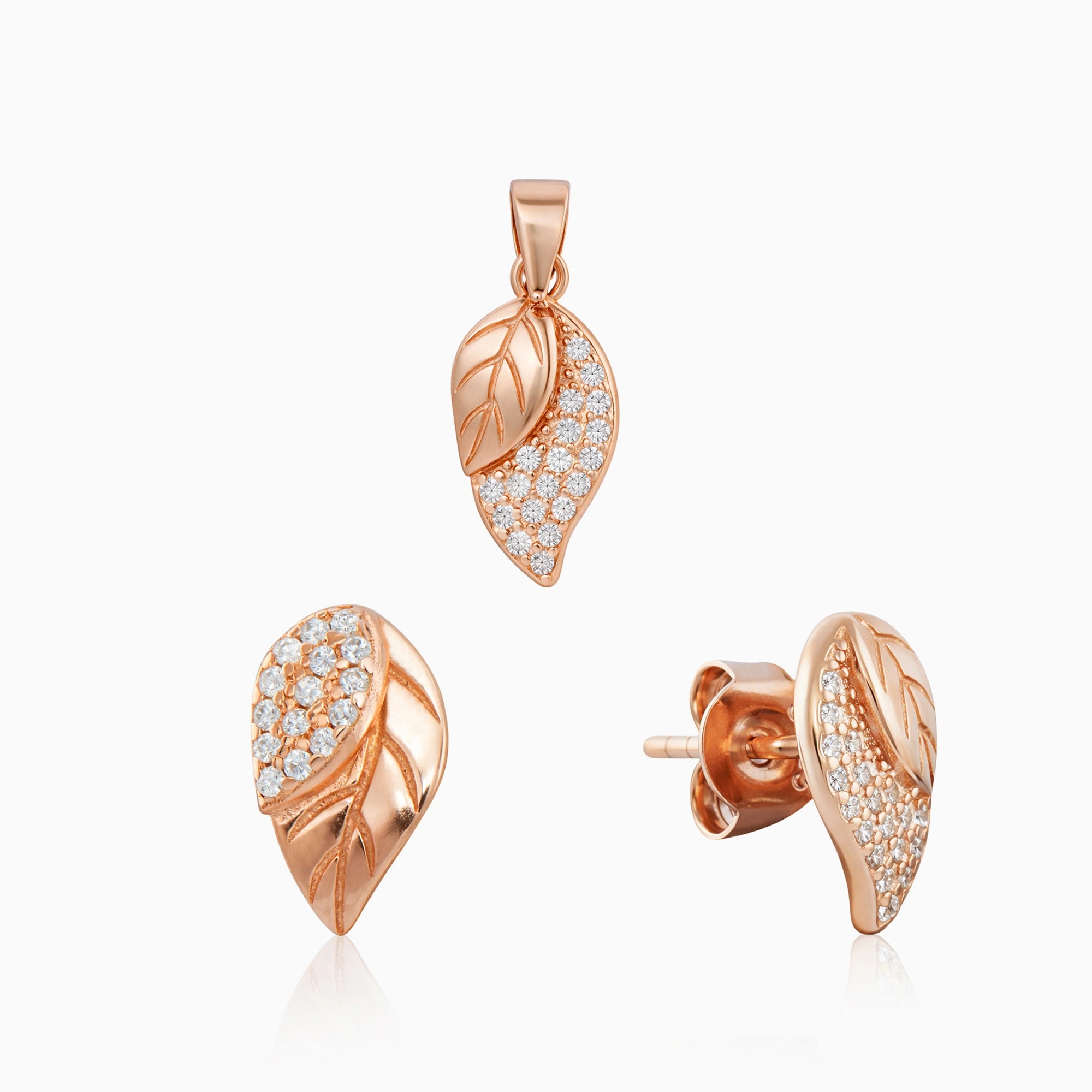 Leaf Motif Pendant & Earrings Ishna