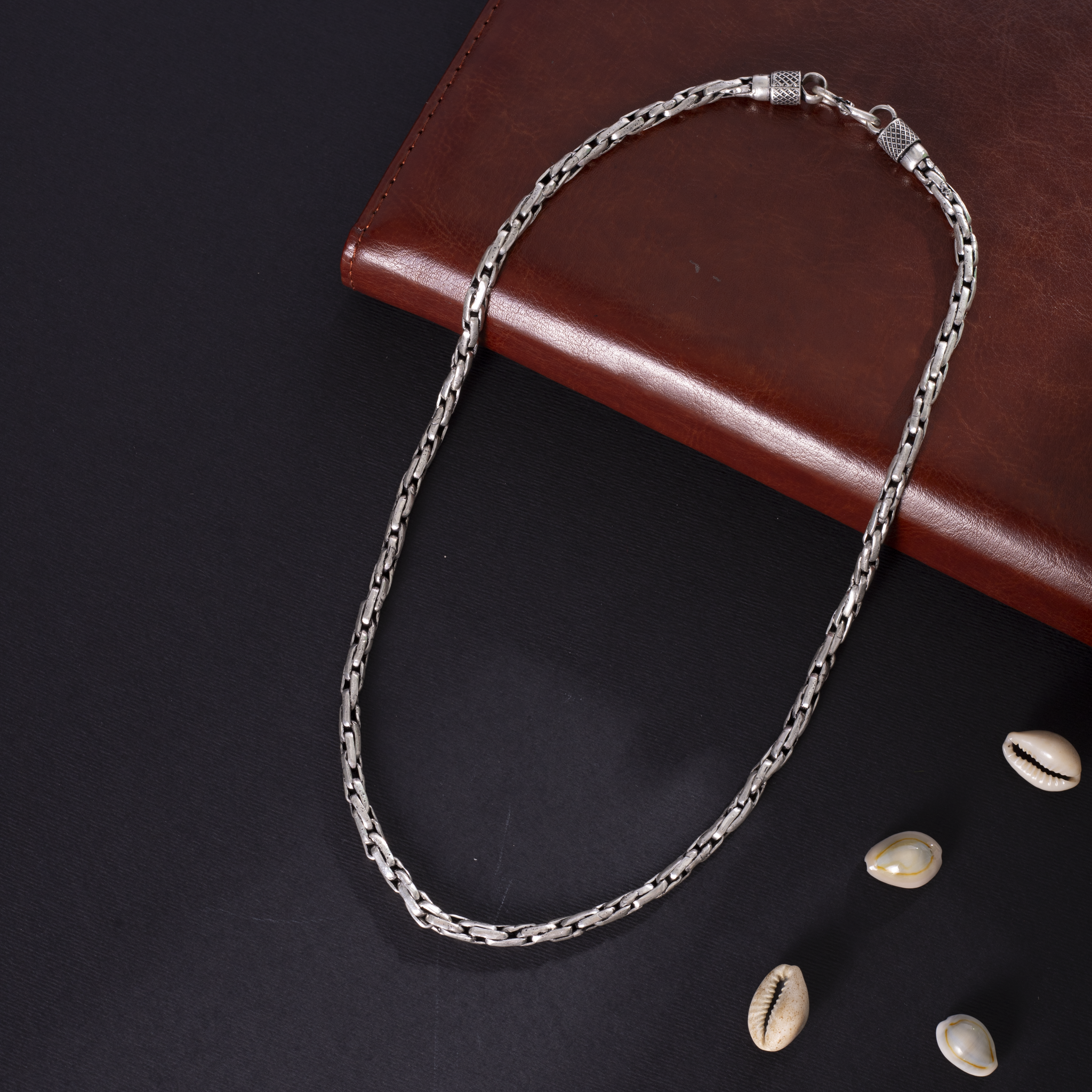 Men’s sterling silver interlocking chain