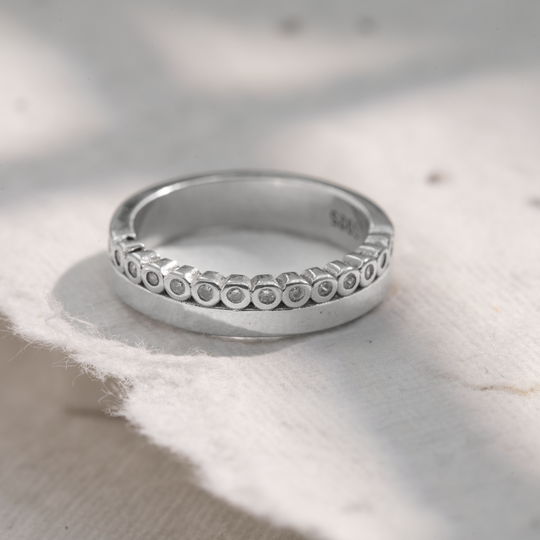 Minimal silver eternity band jewelry