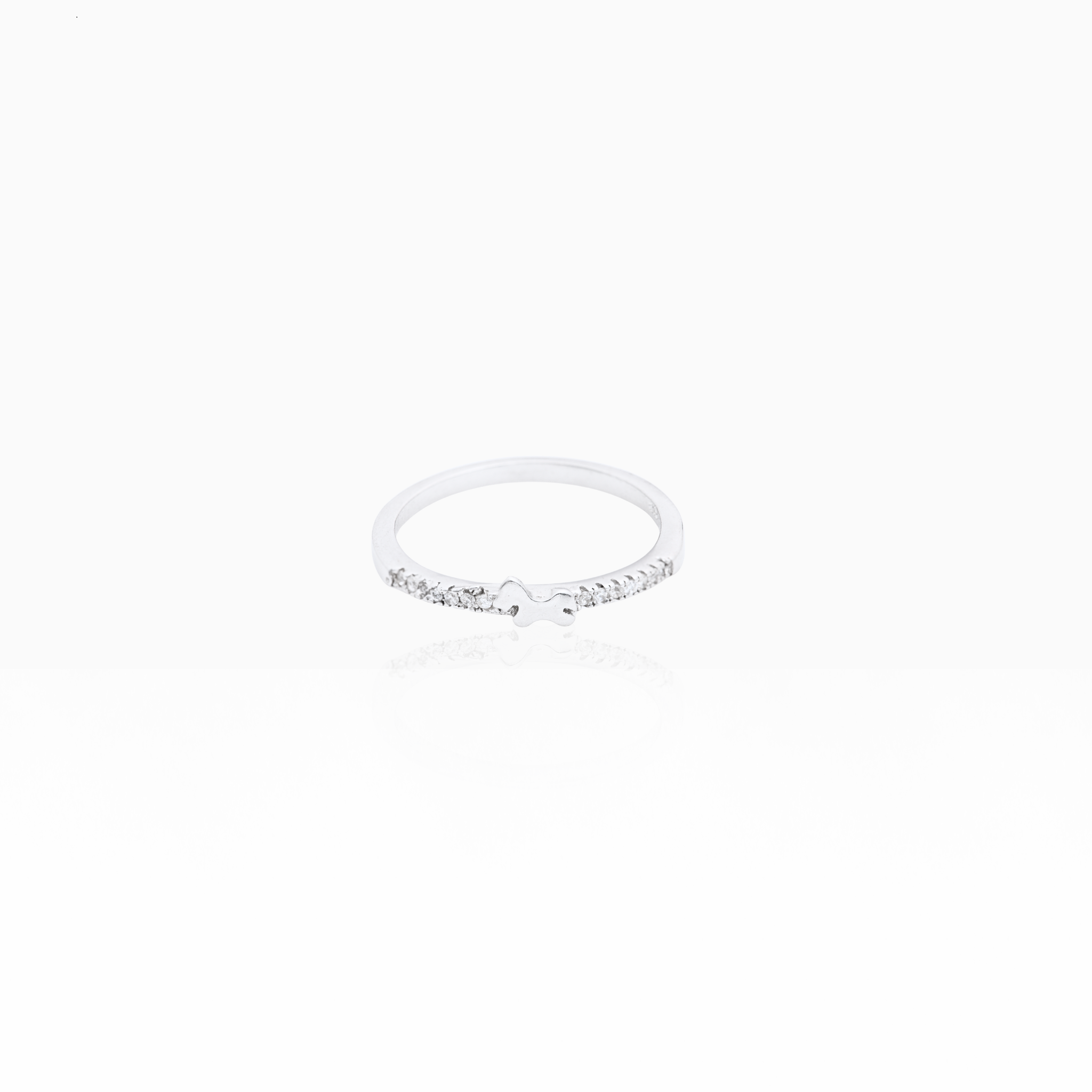 Minimalist bone design silver ring for everyday wear