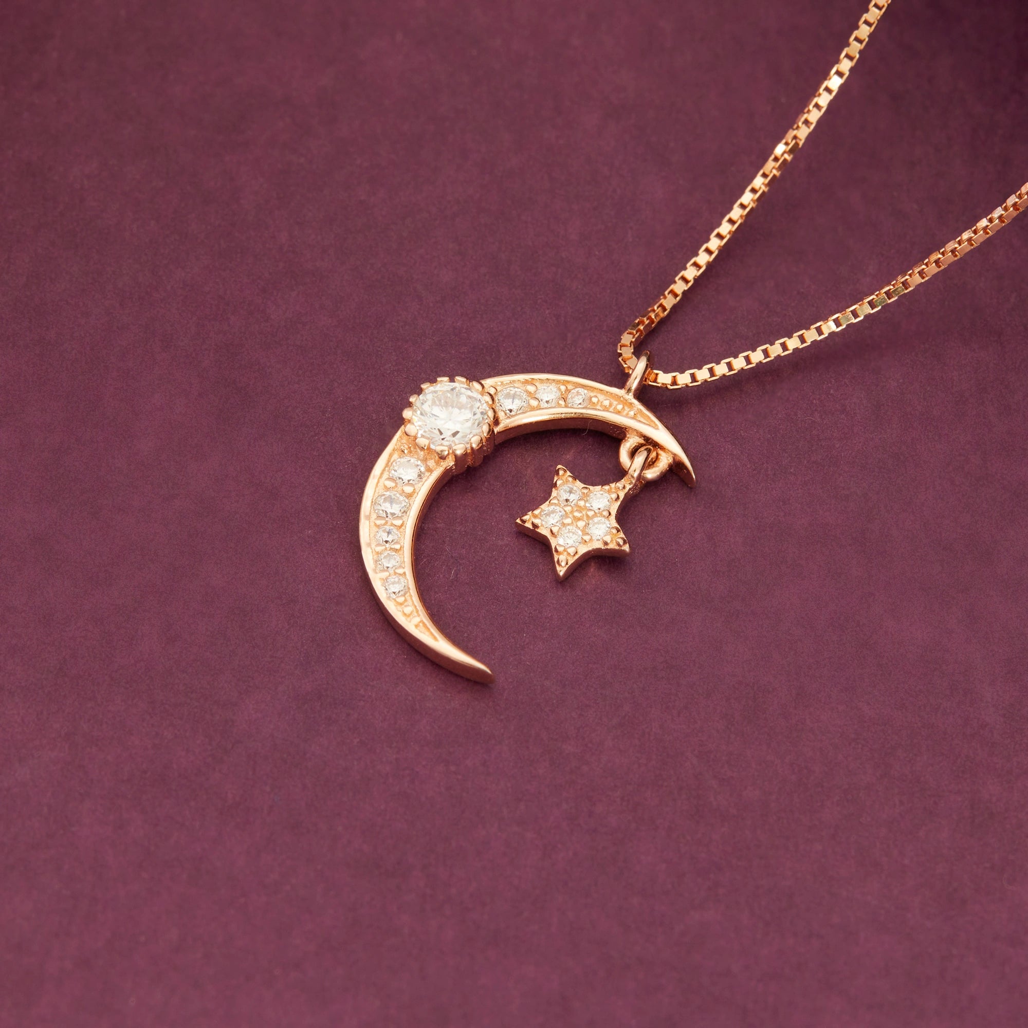 Moon Star Chain Ishna