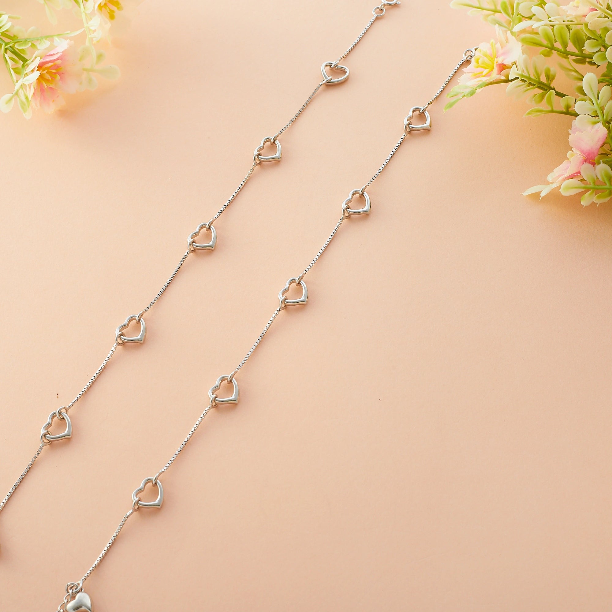 Multi Heart Motif Charm Anklet Ishna