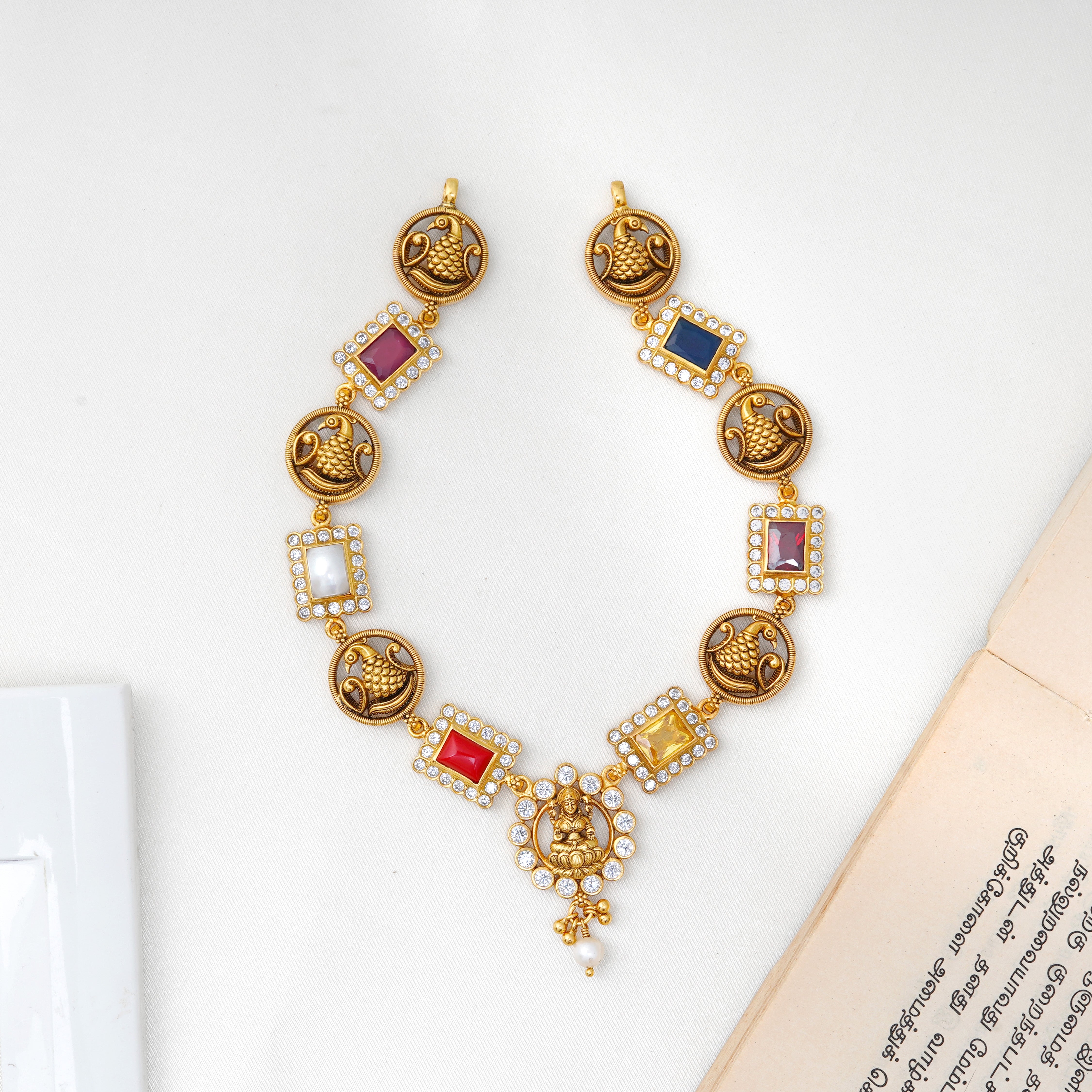 Navaratnam Lakshmi necklace with multicolour stones

