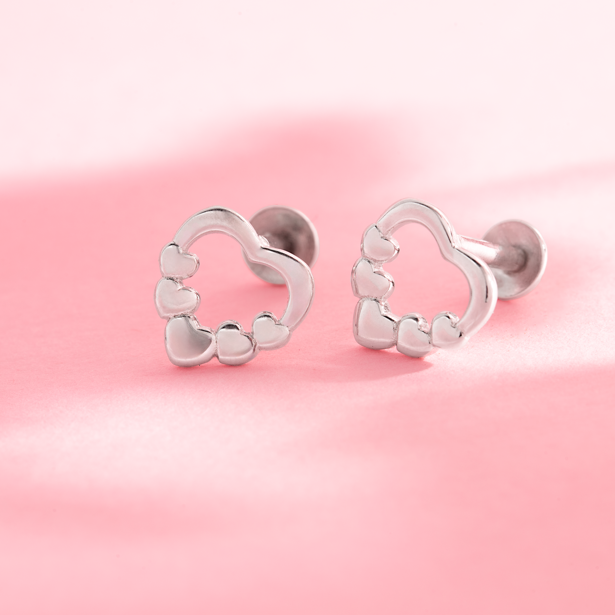 Open heart cluster stud earrings