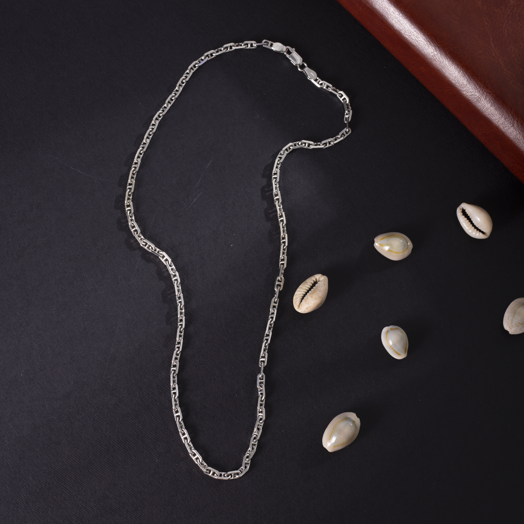 Oval link silver chain